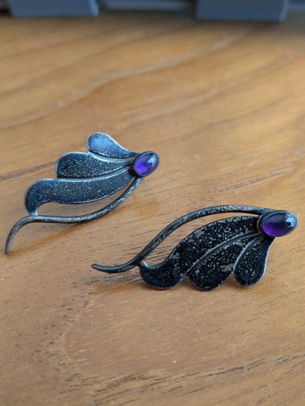 Vintage Sterling Silver Wing Ear Climber Crawler Stud Earrings with Purple Stone